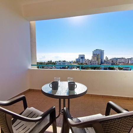 Off Course Seaview Apartment Larnaka Exterior foto